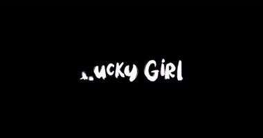 Grunge Geçiş Tipografisi 'nin Şanslı Kız Efekti Siyah Arkaplan Üzerine Metin Canlandırması 