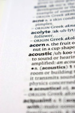 İngilizce Sözlük Sayfasını Tanımlama Kelimesi ile Kapat - Meşe Resmi 