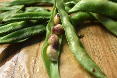 Sümbül Fasulyesi Grubu ya da aynı Ki Phalli Labaratuvarı Purpures, ayrıca Yiğit Papdi Fasulyeleri olarak da bilinir, Hint Sebze Görüntüsü