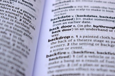 İngilizce Sözlük Sayfasını Tanımlama Kelimesi ile Kapat - Arkaplan Resmi 