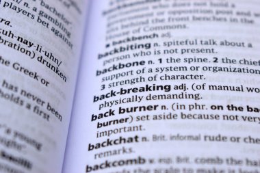 Yazılı Kelimenin İngilizce Tanımlama Sözlüğü Sayfası - Arka Ayrıştırma Resmi