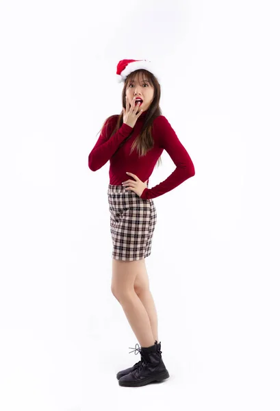 Jonge Aziatische Vrouw Lang Haar Stijl Rode Lange Mouw Shirt — Stockfoto