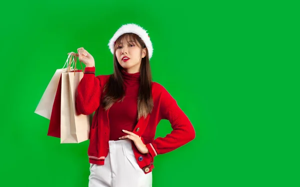 Jovem Bonita Mulher Asiática Vermelho Branco Natal Tema Traje Vestindo — Fotografia de Stock