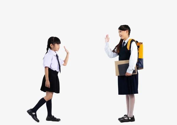 Aziatische Kids School Uniform Poseren Wit Achtergrond Volledig Lengte — Stockfoto
