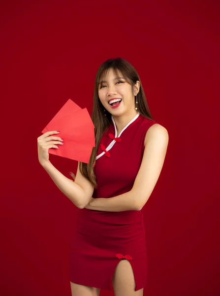 Chinese New Year Concept Smiling Asian Woman Red Traditional Chinese — Photo