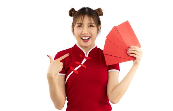 Young Asian Girl Red Traditional Chinese Dress Holding Red Envelope — Photo