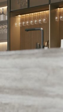 Zarif dekorları olan modern bir mutfak ve şık bir rafta sergilenen cam süslemeleri. 3D görüntüleme 4K dikey