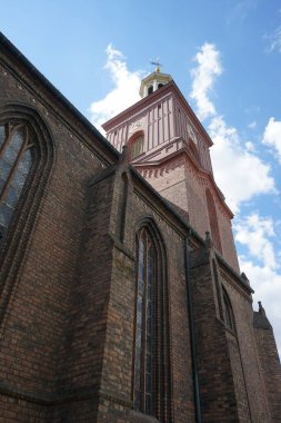 Aziz Niklas Protestan Kilisesi eski Spandau kasabasındaki Reform Meydanı 'nda yer almaktadır. 14. yüzyılda inşa edilmiş. Berlin, Almanya