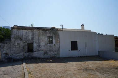 Antik Lardos Köyü 'nde mimarlık ve orijinal yaşam biçimi. Lardos, Yunanistan 'ın Güney Ege bölgesinin Rodos adasının doğu kesiminde bir Yunan köyüdür.