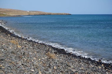 Matas de Matas Blancas plajında Matas Körfezi 'ndeki Atlantik Okyanusu kıyısında sonbaharda manzara. Costa Calma, Fuerteventura, Las Palmas, Kanarya Adaları, İspanya. 
