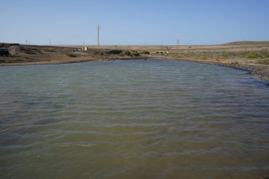 Sonbaharda Matas Körfezi Atlantik Okyanusu ile birleşen Barranco de los Vachuelos Nehri 'nin manzarası. Costa Calma, Fuerteventura, Las Palmas, Kanarya Adaları, İspanya. 