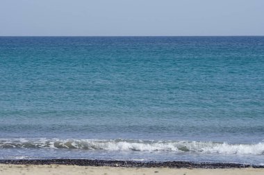 Matas de Matas Blancas plajında Matas Körfezi 'ndeki Atlantik Okyanusu kıyısında sonbaharda manzara. Costa Calma, Fuerteventura, Las Palmas, Kanarya Adaları, İspanya. 