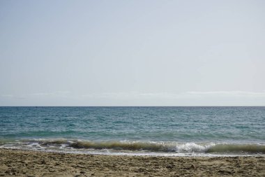 Matas de Matas Blancas plajında Matas Körfezi 'ndeki Atlantik Okyanusu kıyısında sonbaharda manzara. Costa Calma, Fuerteventura, Las Palmas, Kanarya Adaları, İspanya. 