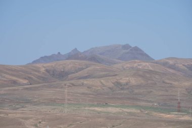 Ekim ayındaki güzel doğal manzara Costa Calma, Fuerteventura, Las Palmas, Kanarya Adaları, İspanya 'nın Atlantik kıyısındaki Playas de Matas Blancas plajı civarındadır.. 