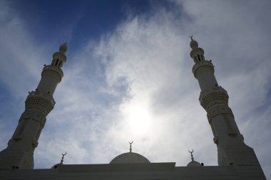 Al-Lo 'alo' aeyyah Camii Khor Fakkan 'dadır. Mescid, Müslümanlar için bir ibadethanedir. Hey Al Zubara, Sharjah, Vereinigte Arap Emirliği.     