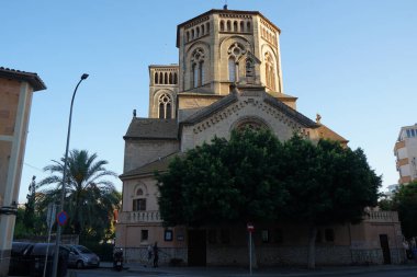 Palma, Mallorca, İspanya - 14 Eylül 2023: Bakire Meryem 'in Kusursuz Doğumu Kilisesi, aynı zamanda San Magin, Parroquia de la Concepcio i Sant Magi, Iglesia de Sant Magi, 19. yüzyılda inşa edilmiştir. Carrer d 'Espartero, 9 yaşında..              