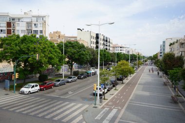 Palma, Mallorca, İspanya - 11 Eylül 2023: Jacint Verdaguer Caddesi, Carrer Jacint Verdaguer, Palma de Mallorca, Eylül 'de.
