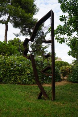 Palma, Mallorca, İspanya - 11 Eylül 2023: Soyut heykel Parc de Sa Feixina, Palma de Mallorca, Centre, Balearic Adaları 'nda yer almaktadır.