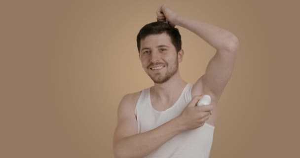 Man Big Smile Who Looks Himself Bathroom Young Man Applying — Vídeos de Stock
