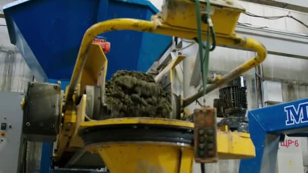 Planta Fabricación Cemento Proceso Trabajo Fabricación Anillos Cemento Para Sistemas — Vídeo de stock