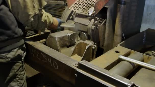 Vergalhão Máquina Corte Equipamento Para Preparação Hastes Aço Corte Metal — Vídeo de Stock