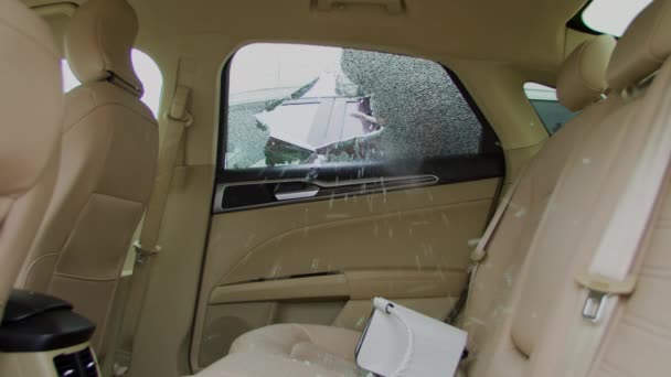 Criminal Carjacker Shatters Car Window Gain Illicit Entry Carjacker Methodical — Stock Video