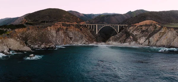 Панорама Моста Біксбі Біг Сур Каліфорнія Води — стокове фото