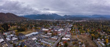 Grants Pass Panorama, Oregon, ABD. Hava fotoğrafı. 