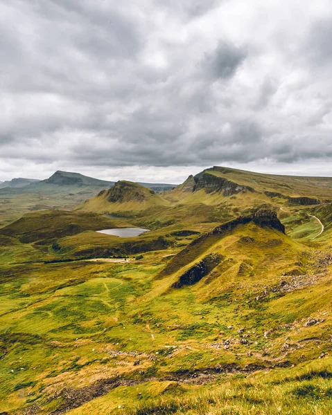 Desde Fascinante Punto Vista Quiraing Escocia Despliega Una Vista Panorámica — Foto de Stock