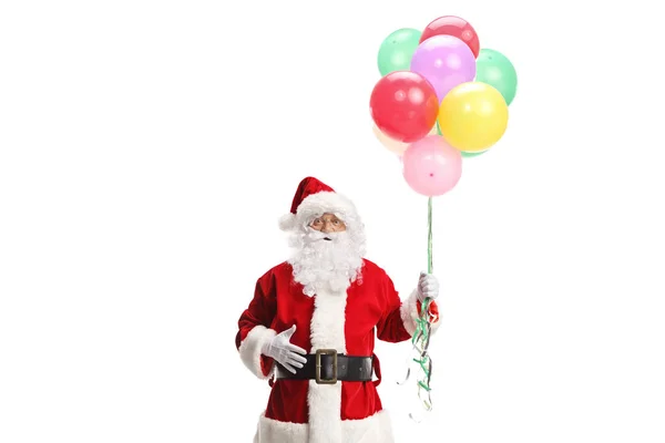 Kerstman Met Een Bos Van Kleurrijke Ballonnen Geïsoleerd Witte Achtergrond — Stockfoto
