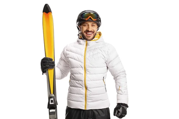Счастливый Лыжник Улыбается Камеру Белом Фоне — стоковое фото