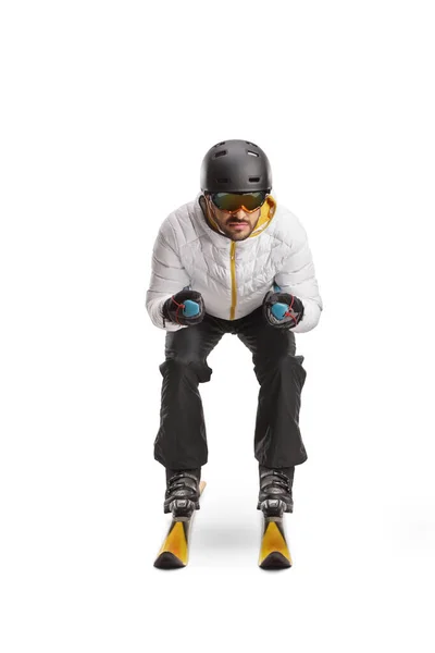 Yokuş Aşağı Kayak Yapan Erkek Kayakçı Beyaz Arka Planda Izole — Stok fotoğraf
