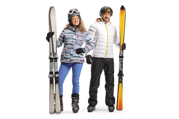 Jongeman Vrouw Met Ski Uitrusting Geïsoleerd Witte Achtergrond — Stockfoto