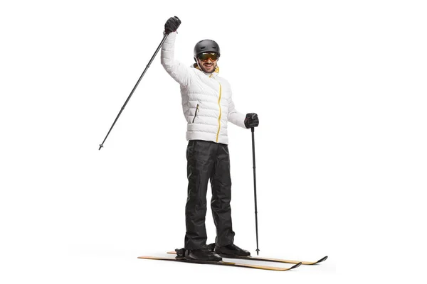 Полнометражный Снимок Человека Лыжами Поднимающего Лыжный Столб Изолированный Белой Спине — стоковое фото