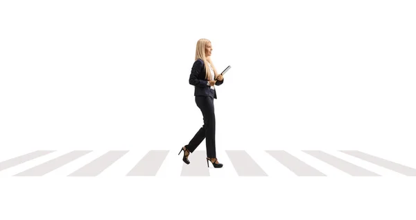 Full Length Profile Shot Young Businesswoman Holding Documents Walking Pedestrian — Stock Photo, Image