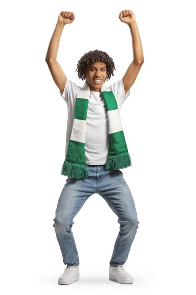 Щасливий Африканський Юнак Який Радіє Зеленим Білим Шарфом Відокремленим Білому — стокове фото