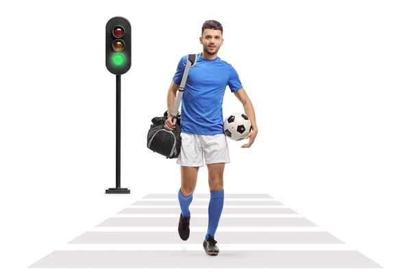 Retrato Completo Jugador Fútbol Con Una Bolsa Una Calle Cruce —  Fotos de Stock
