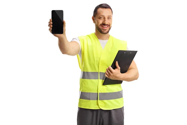 Man Een Reflecterend Vest Met Klembord Smartphone Geïsoleerd Witte Achtergrond — Stockfoto