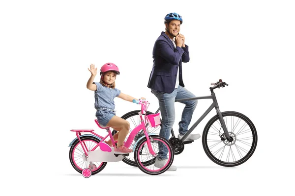 Mädchen Und Ein Mann Auf Fahrrädern Tragen Helme Isoliert Auf — Stockfoto