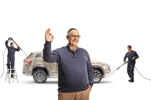 Happy Mature Man Having His Suv Cleaned Carwash Isolated White — Stock Photo, Image