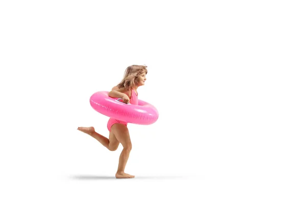 Bambina Esecuzione Con Anello Gomma Rosa Nuoto Isolato Sfondo Bianco — Foto Stock