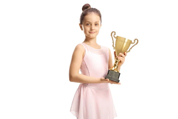 Chica Vestido Rosa Sosteniendo Una Copa Trofeo Oro Concepto Competición —  Fotos de Stock