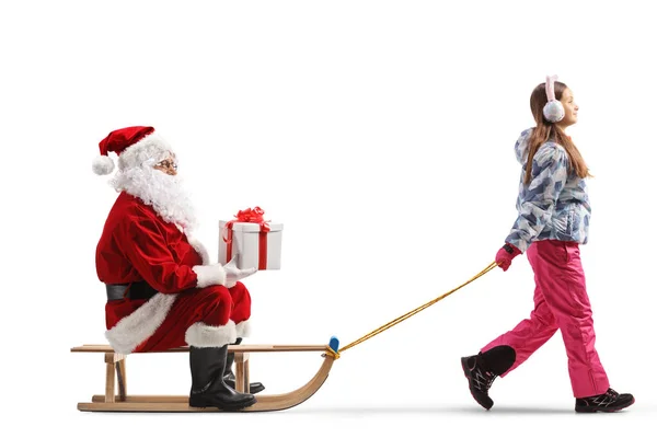 Santa Claus Κρατώντας Ένα Δώρο Και Κάθεται Ένα Έλκηθρο Τράβηξε — Φωτογραφία Αρχείου