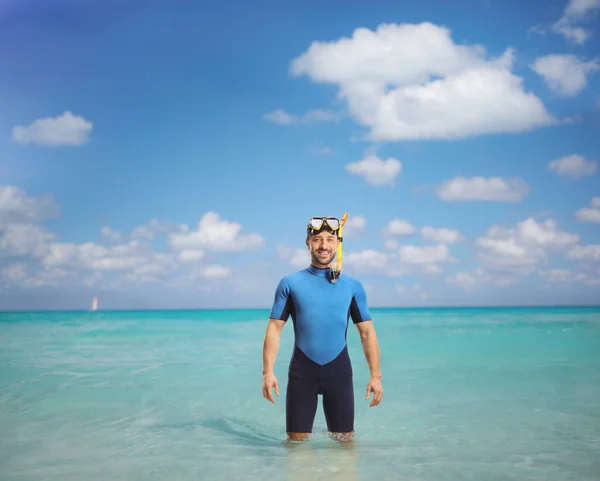 Man Wearing Diving Suit Mask Standing Water Cuba Varadero — Stock Photo, Image