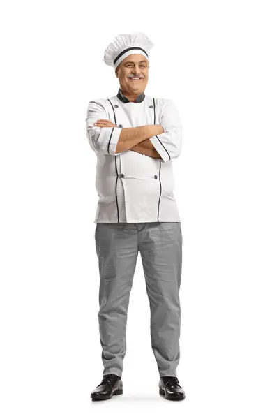 Alegre Cocinero Varón Maduro Posando Con Los Brazos Cruzados Aislados — Foto de Stock