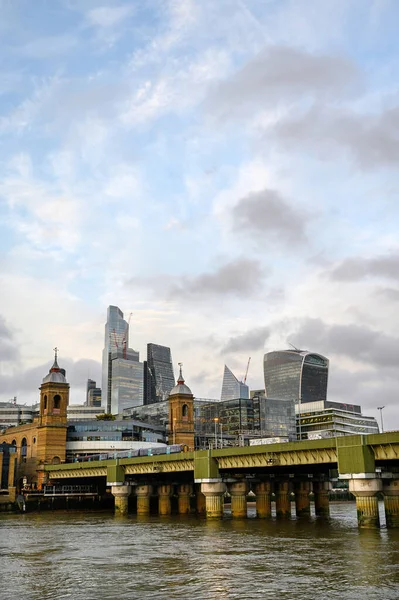Лондон Велика Британія Skyscrapers City London Будівлями Tower Bishopsgate Cheesegrater — стокове фото