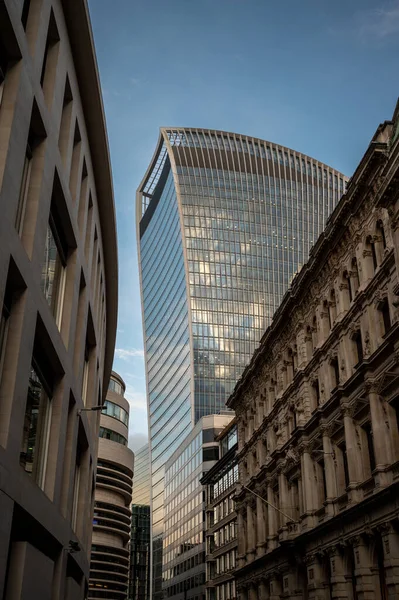Londres Reino Unido Mirando Hacia Edificio Walkie Talkie Fenchurch Building —  Fotos de Stock
