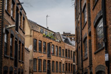 Londra, İngiltere: Cotton 's Gardens, Hoxton, Londra' da Kingsland Yolu 'nun hemen dışında dar eski bir sokak..