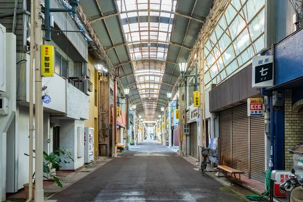 Stock image Nachikatsuura, Japan - 05.10.2024: Empty street in the small fishing town of Nachikatsuura.