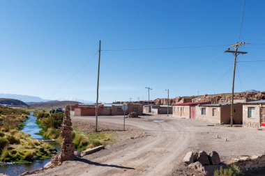 02.02.2024 Bolivya: Çölün ortasında küçük bir kasaba olan Mallku Villamar.